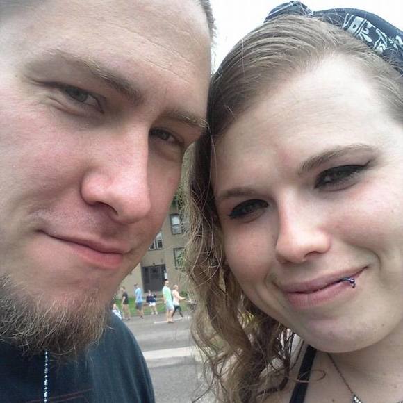 Meet your Posher, Lauren - Picture 1 of 1